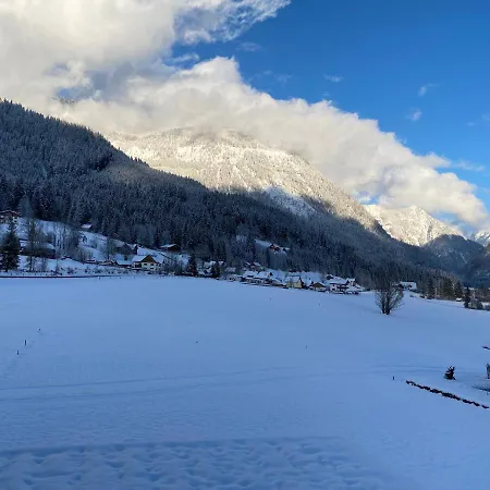 Almsternderl - Gemuetliche In Apartment Gosau