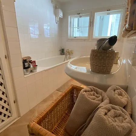 Almsternderl - Gemuetliche In Apartament Gosau