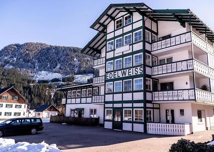 Almsternderl - Gemuetliche In Apartament Gosau