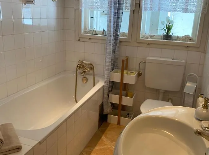 Almsternderl - Gemuetliche In